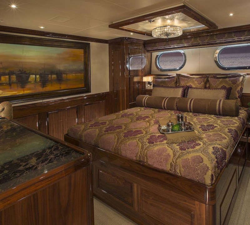 SILVER LINING Yacht Charter Details, Christensen CHARTERWORLD Luxury